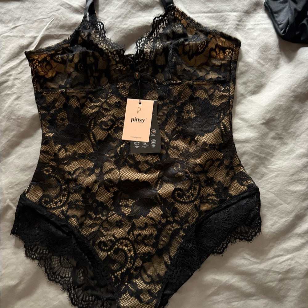 Pinsy Black Lace Shapewear Bodysuit - Picture 2 of 3